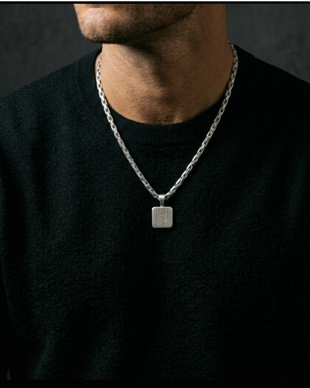 Men's Necklaces & Pendants