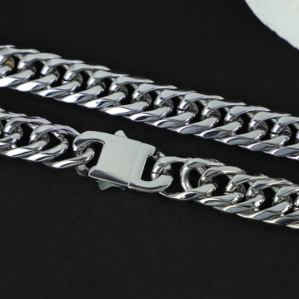 Chunky Silver Polished Cuban Link Chain Necklace