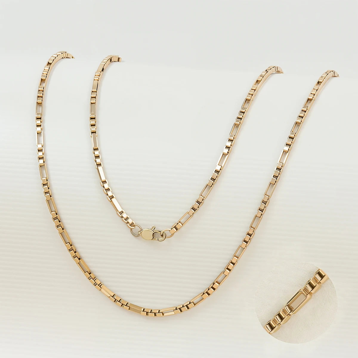Polished Gold Tone Rectangular Link Chain Necklace