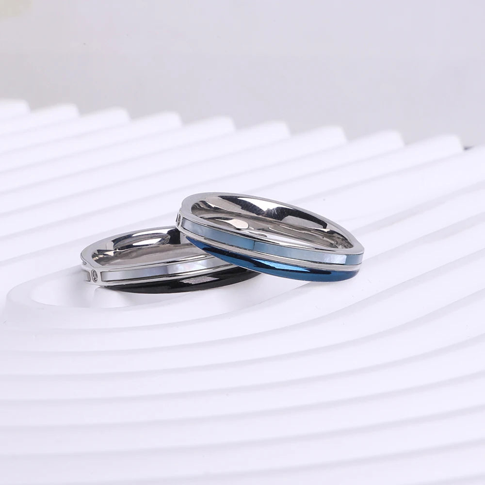 Silver-Tone Interlaced Design Ring