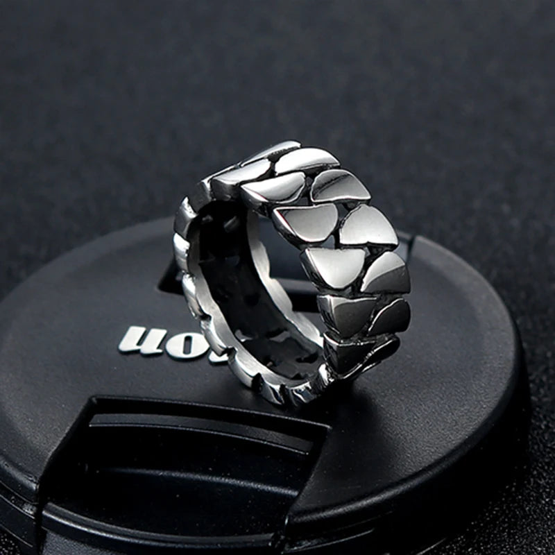 Vintage Bestial Tooth Cuban Link Stainless Steel Ring
