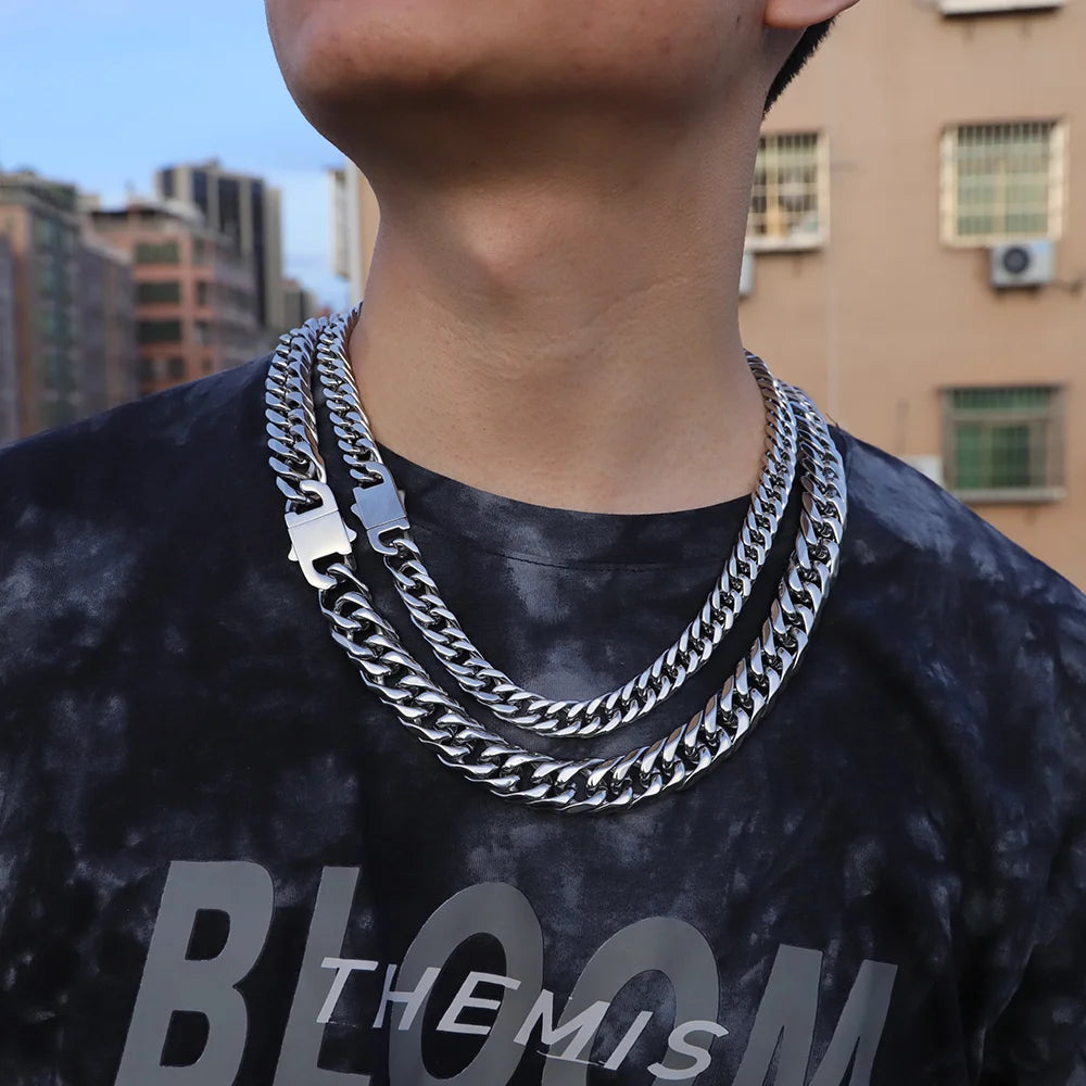 Chunky Silver Polished Cuban Link Chain Necklace