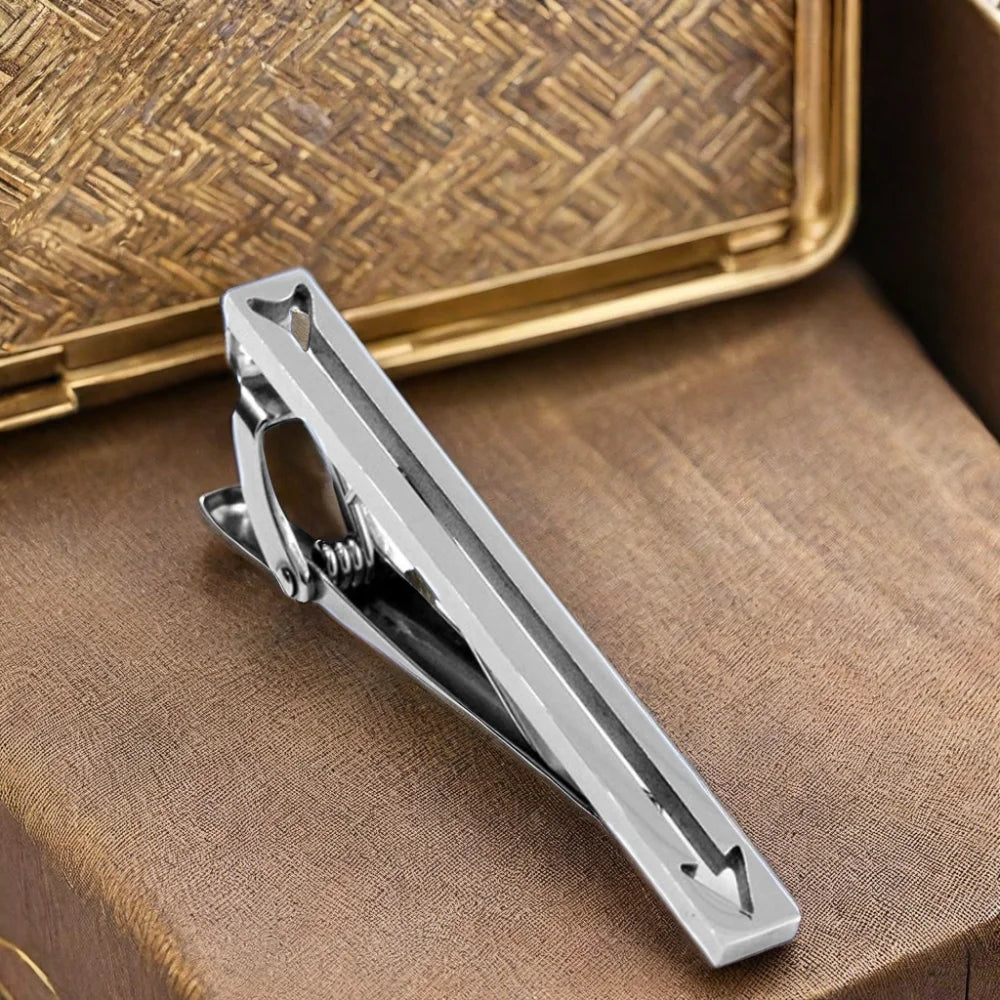 Polished Silver Arrow Motif Tie Clip