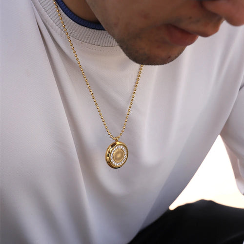 Gold beaded chain necklace for men with a round zircon pendant and spiral design