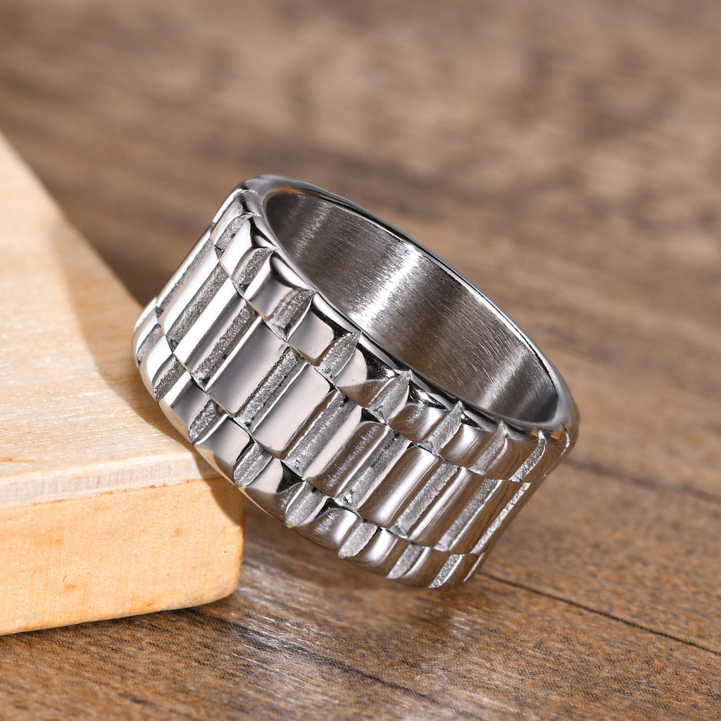 Stainless Steel Link Band Ring, black finish, textured view 2