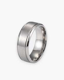 Atlas brushed panel ring in silver-tone stainless steel [c:silver]