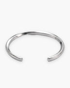 Atlas C-Shaped Cuff Bracelet in silver-tone [c:silver]