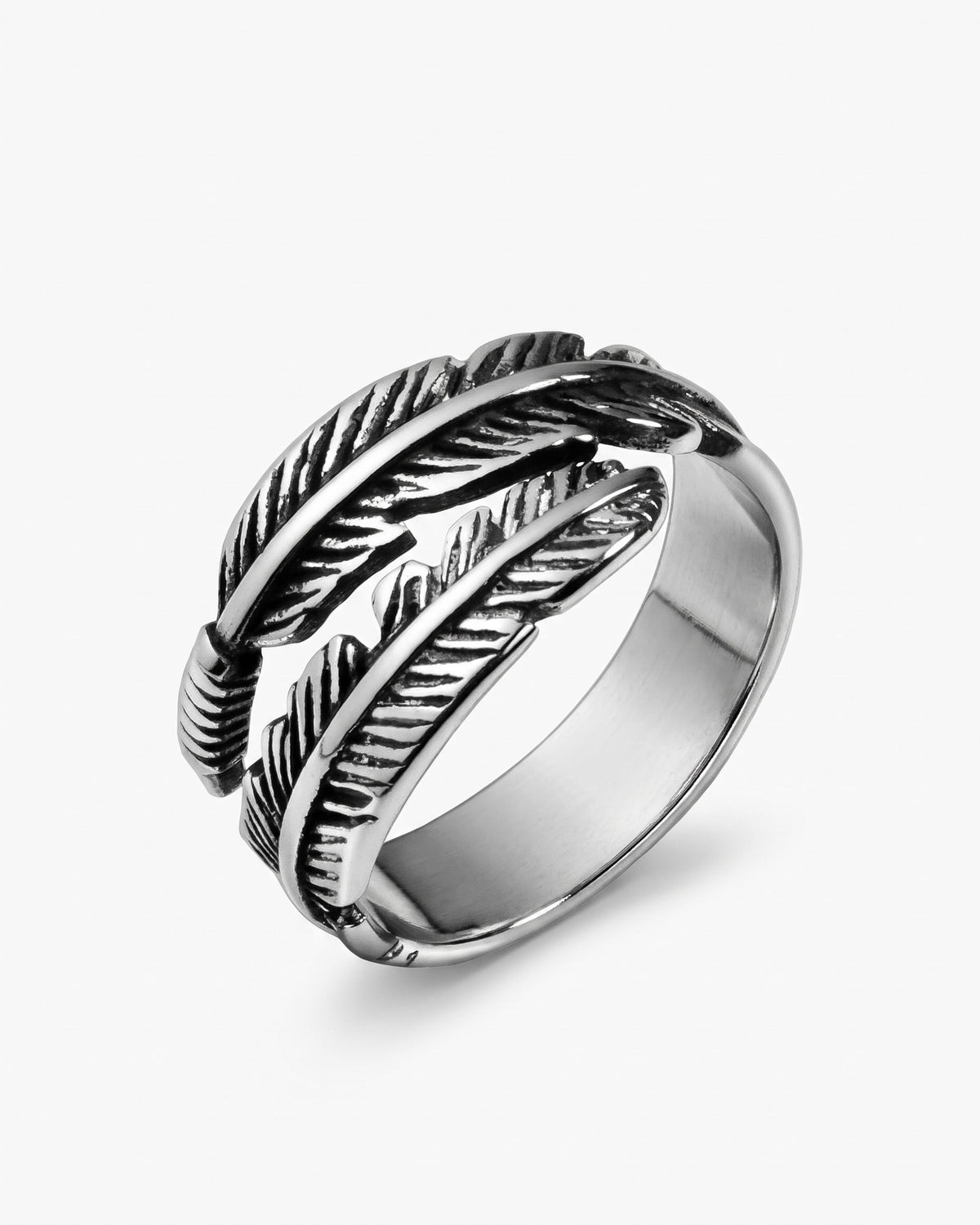 Atlas dual feather wrap ring in stainless steel with darkened details [c:silver]