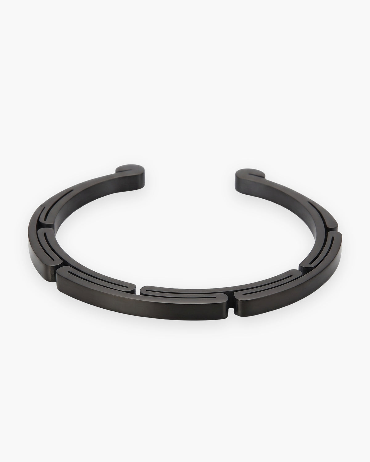 Atlas geometric cuff bracelet in black titanium steel [c:black]