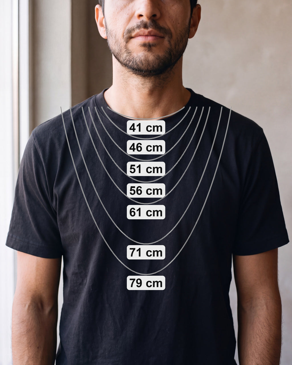 Atlas chain lengths 41 to 79 cm shown on a man's chest [u:mm]