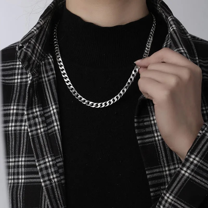 Stainless Steel Curb Link Chain Necklace, silver finish, curb link, lobster clasp view 4
